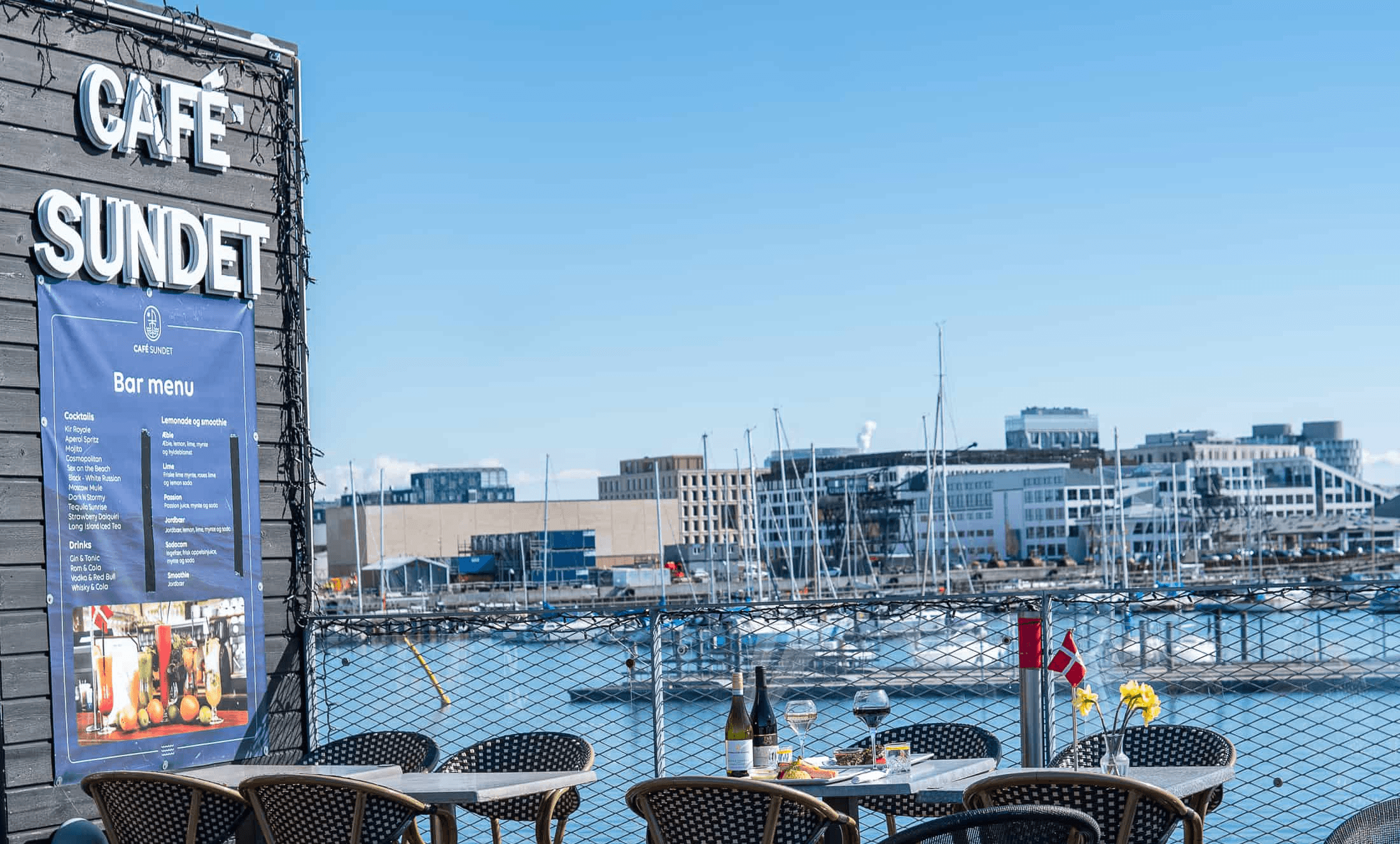 Cafe Sundet Restaurant - Svaneknoppen banner